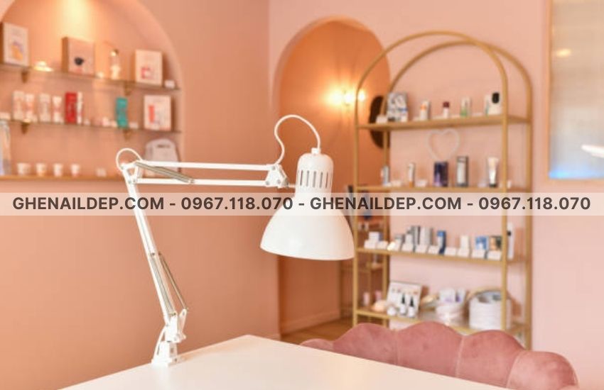 Decor tiệm nail phong cách Minimalism