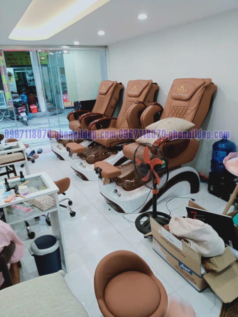 GHẾ CHUYÊN LÀM NAIL CÓ CHỨC NĂNG MASSAGE LƯNG